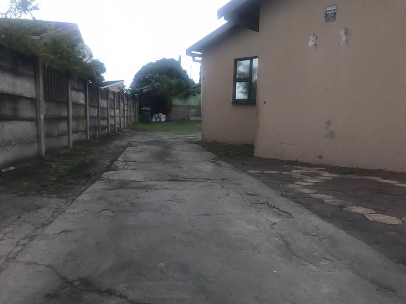 To Let 3 Bedroom Property for Rent in Brackenham KwaZulu-Natal