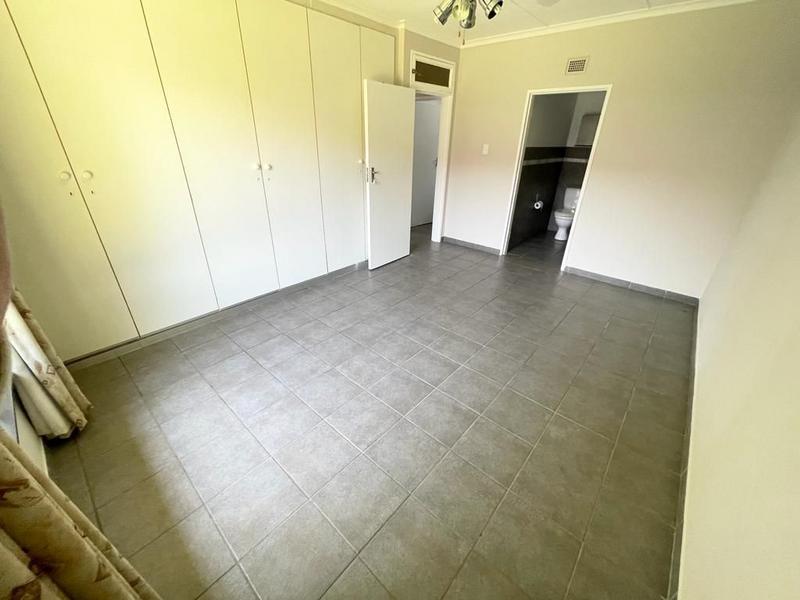 4 Bedroom Property for Sale in Veld En Vlei KwaZulu-Natal