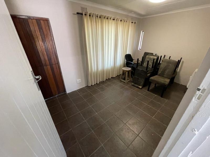 4 Bedroom Property for Sale in Veld En Vlei KwaZulu-Natal