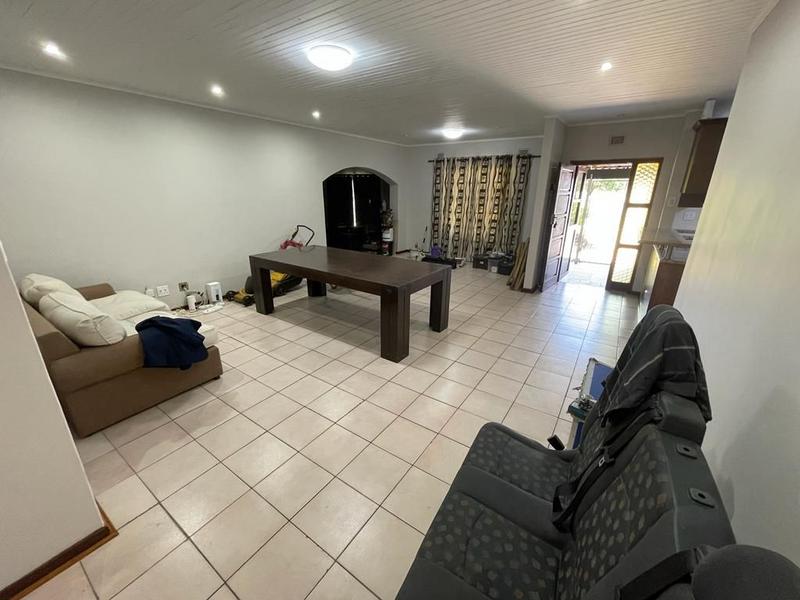 4 Bedroom Property for Sale in Veld En Vlei KwaZulu-Natal