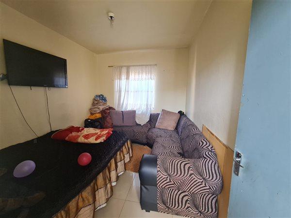 5 Bedroom Property for Sale in Bonela KwaZulu-Natal