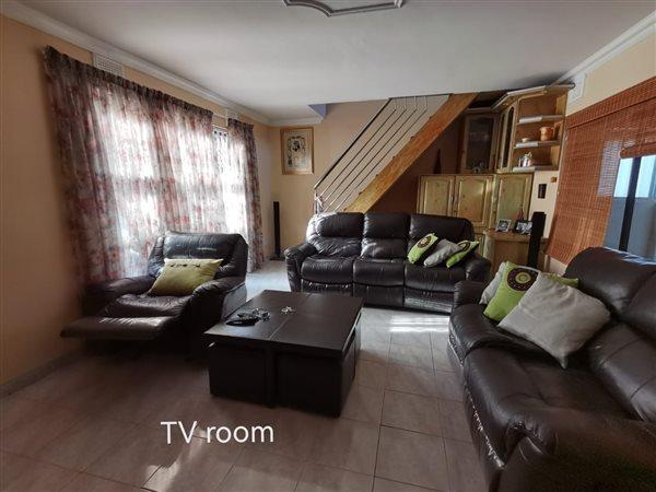 5 Bedroom Property for Sale in Overport KwaZulu-Natal