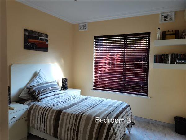 5 Bedroom Property for Sale in Overport KwaZulu-Natal