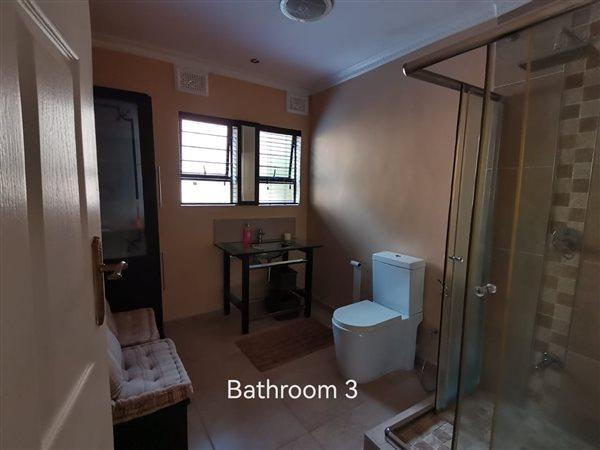 5 Bedroom Property for Sale in Overport KwaZulu-Natal