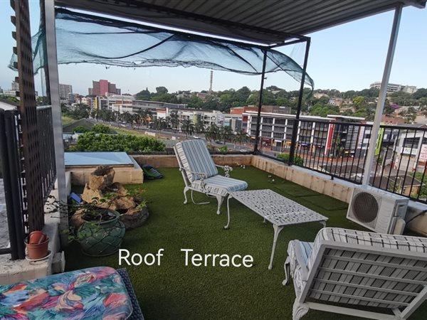 5 Bedroom Property for Sale in Overport KwaZulu-Natal