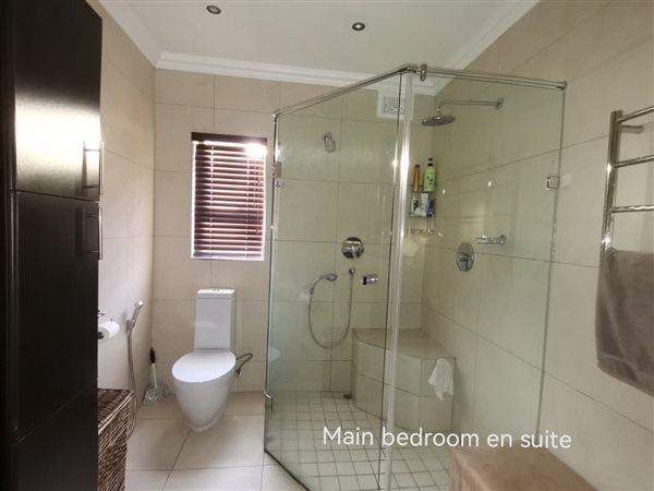 5 Bedroom Property for Sale in Overport KwaZulu-Natal