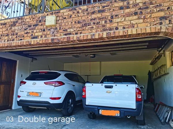 5 Bedroom Property for Sale in Overport KwaZulu-Natal