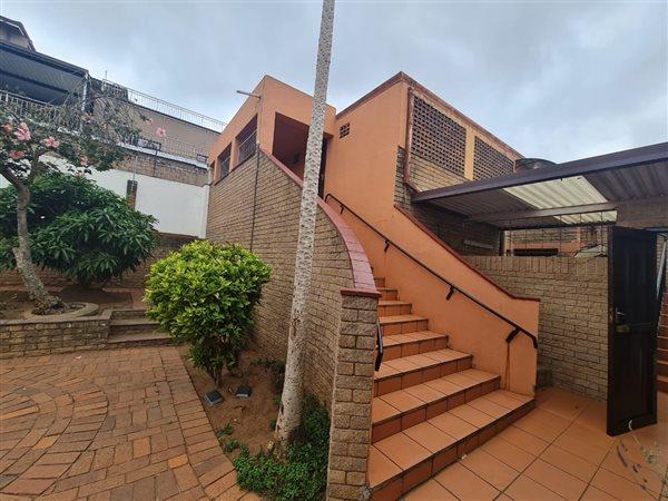 5 Bedroom Property for Sale in Overport KwaZulu-Natal