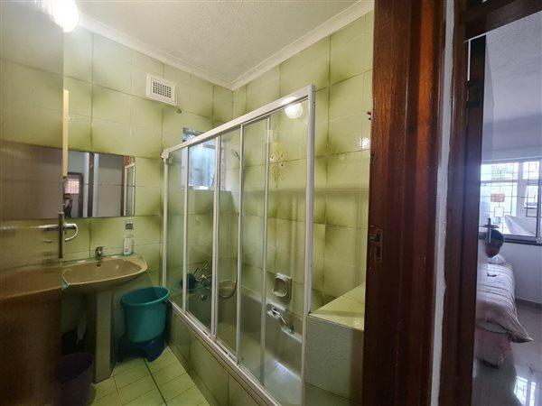 5 Bedroom Property for Sale in Overport KwaZulu-Natal
