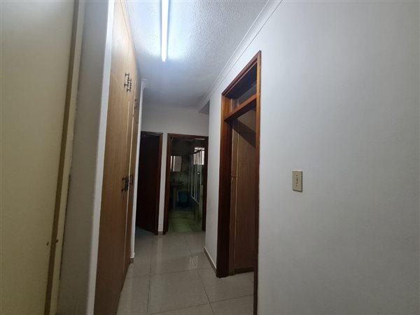 5 Bedroom Property for Sale in Overport KwaZulu-Natal