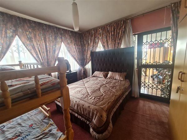 4 Bedroom Property for Sale in Sunford KwaZulu-Natal