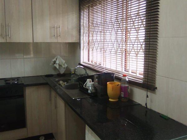 1 Bedroom Property for Sale in Arboretum KwaZulu-Natal