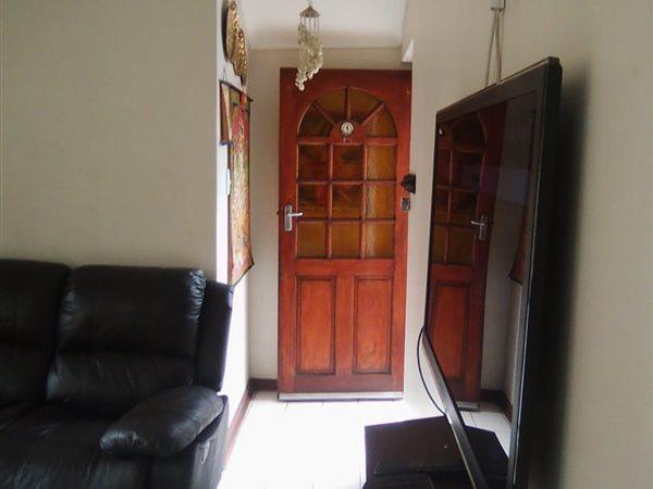 1 Bedroom Property for Sale in Arboretum KwaZulu-Natal