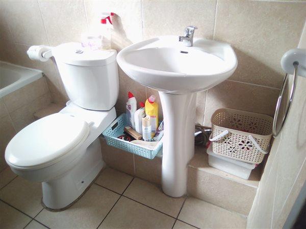 1 Bedroom Property for Sale in Brackenham KwaZulu-Natal