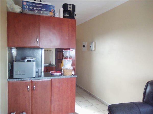 1 Bedroom Property for Sale in Brackenham KwaZulu-Natal