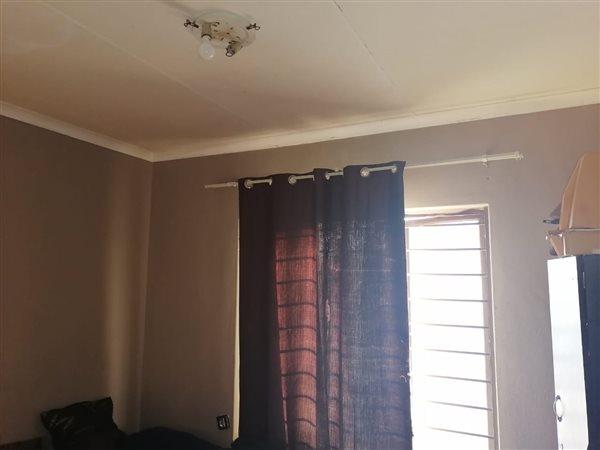 2 Bedroom Property for Sale in Brackenham KwaZulu-Natal