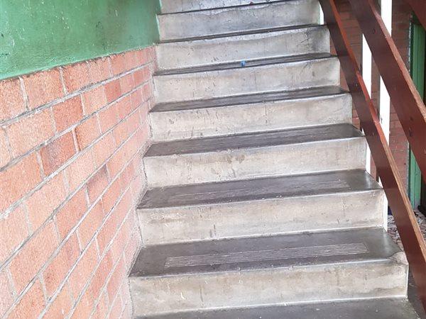 2 Bedroom Property for Sale in Esikhawini KwaZulu-Natal