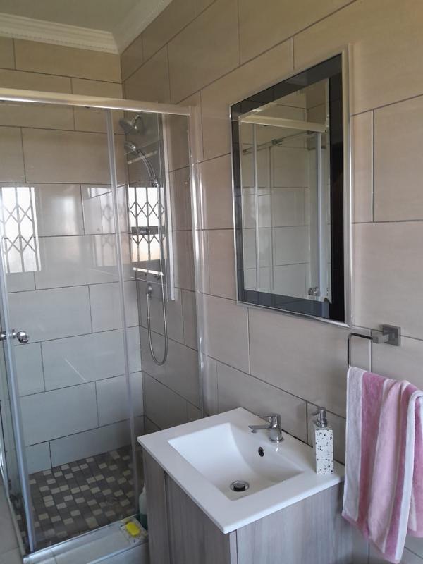4 Bedroom Property for Sale in Esikhawini KwaZulu-Natal
