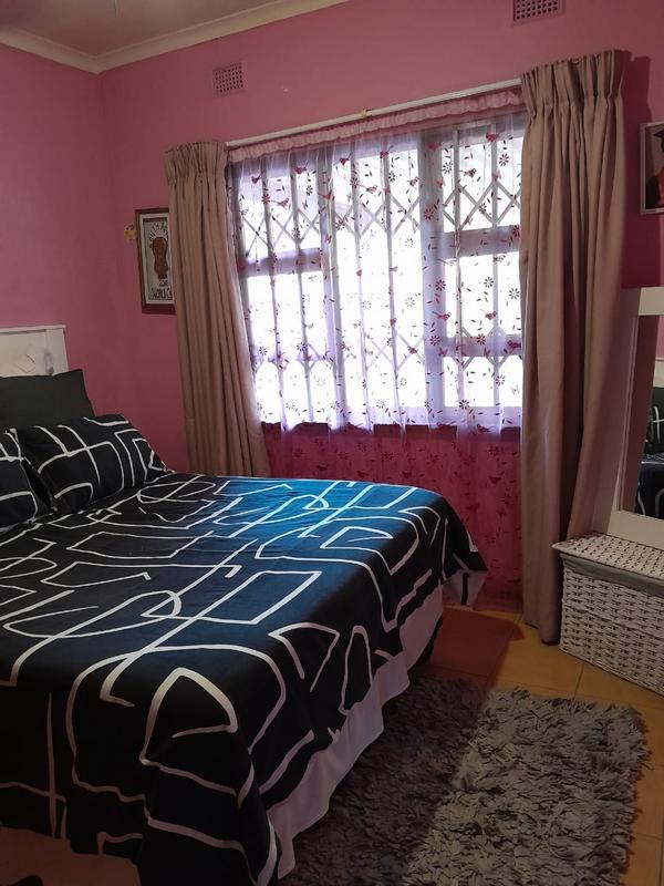 4 Bedroom Property for Sale in Esikhawini KwaZulu-Natal