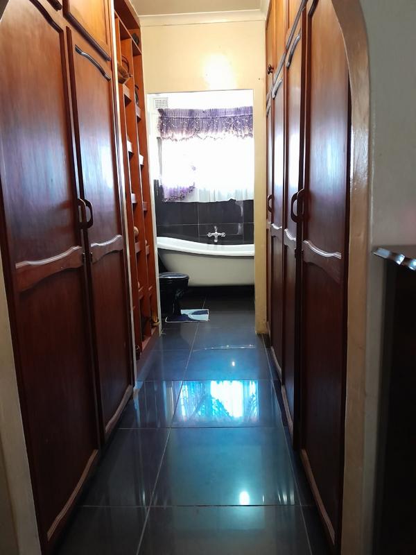 4 Bedroom Property for Sale in Esikhawini KwaZulu-Natal
