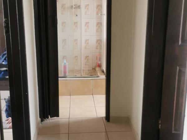 2 Bedroom Property for Sale in Meer En See KwaZulu-Natal