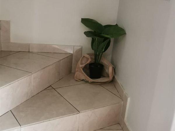 2 Bedroom Property for Sale in Meer En See KwaZulu-Natal