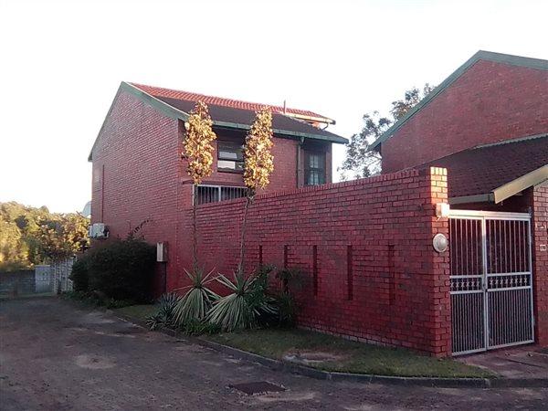 4 Bedroom Property for Sale in Meer En See KwaZulu-Natal
