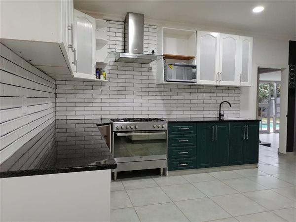 4 Bedroom Property for Sale in Meer En See KwaZulu-Natal