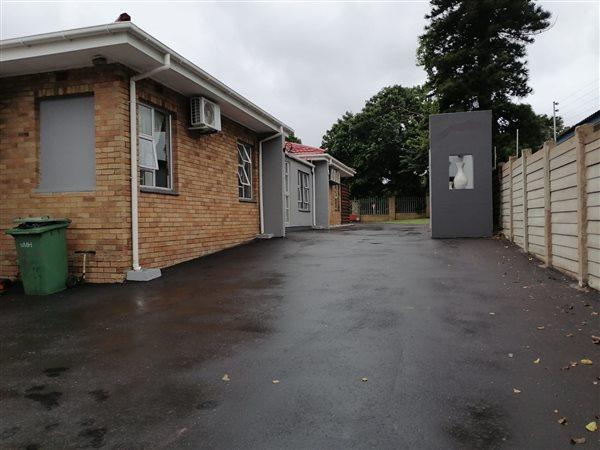 4 Bedroom Property for Sale in Meer En See KwaZulu-Natal