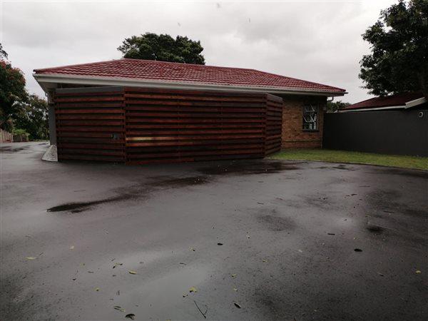 4 Bedroom Property for Sale in Meer En See KwaZulu-Natal