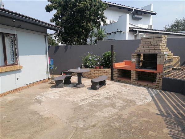 4 Bedroom Property for Sale in Veld En Vlei KwaZulu-Natal