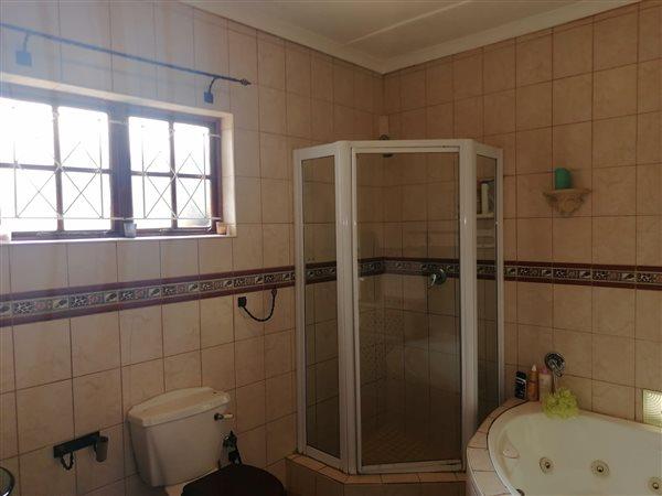 4 Bedroom Property for Sale in Veld En Vlei KwaZulu-Natal