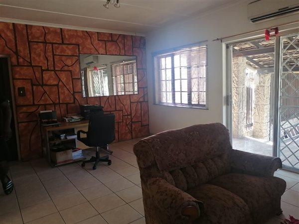 3 Bedroom Property for Sale in Veld En Vlei KwaZulu-Natal