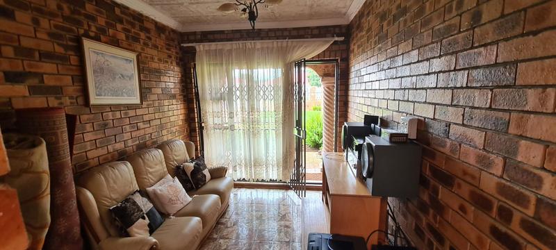 4 Bedroom Property for Sale in Dundee KwaZulu-Natal