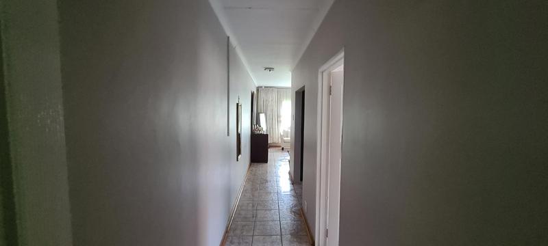 4 Bedroom Property for Sale in Dundee KwaZulu-Natal