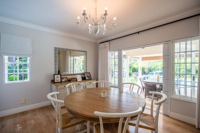 4 Bedroom Property for Sale in Kloof KwaZulu-Natal