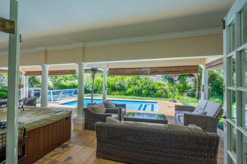 4 Bedroom Property for Sale in Kloof KwaZulu-Natal
