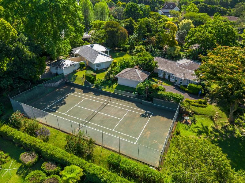 4 Bedroom Property for Sale in Kloof KwaZulu-Natal