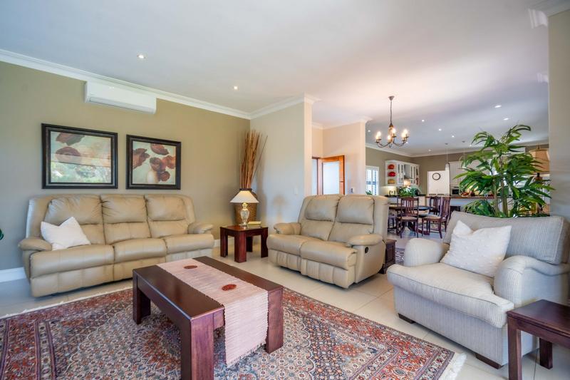 3 Bedroom Property for Sale in Cotswold Downs Golf and Country Estate KwaZulu-Natal