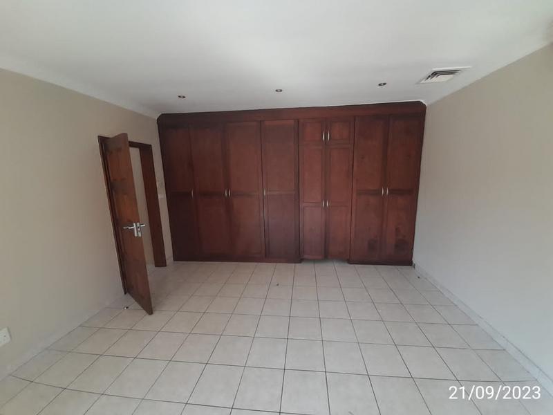 To Let 3 Bedroom Property for Rent in La Lucia KwaZulu-Natal