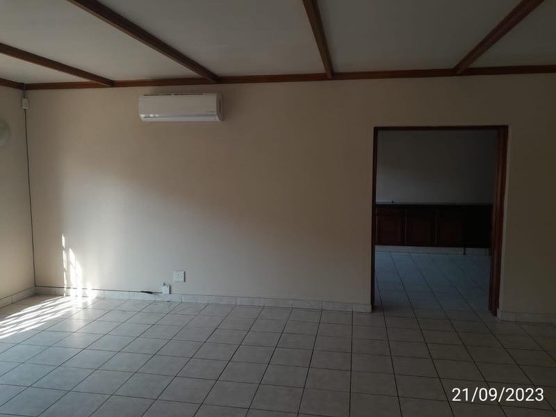 To Let 3 Bedroom Property for Rent in La Lucia KwaZulu-Natal