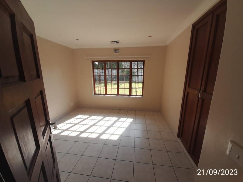 To Let 3 Bedroom Property for Rent in La Lucia KwaZulu-Natal