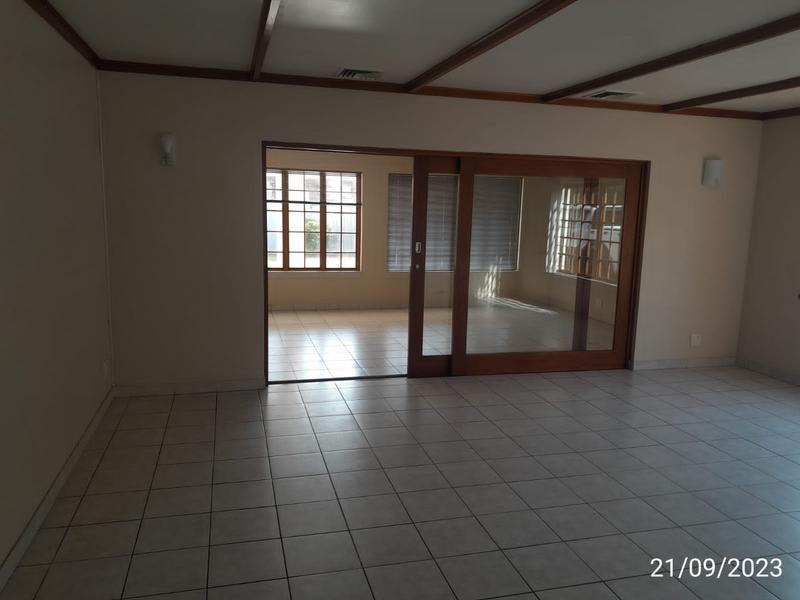 To Let 3 Bedroom Property for Rent in La Lucia KwaZulu-Natal