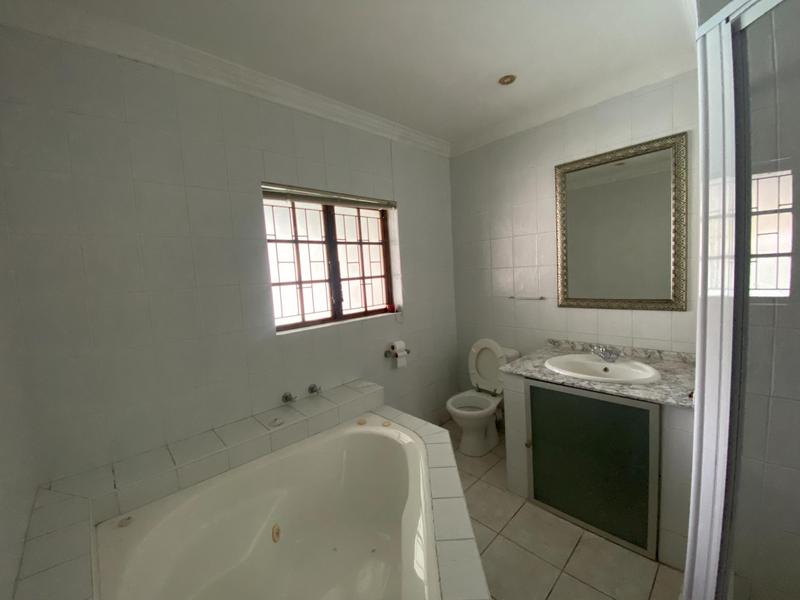 To Let 3 Bedroom Property for Rent in La Lucia KwaZulu-Natal