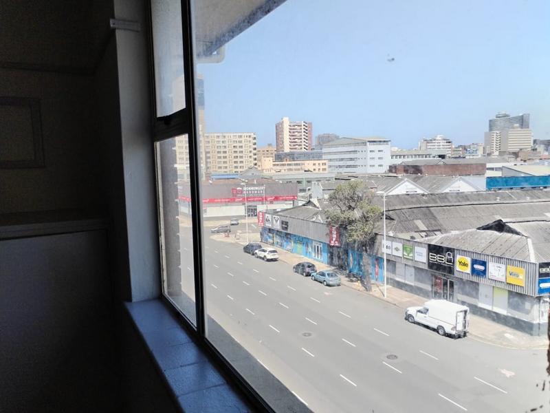 1 Bedroom Property for Sale in Durban Central KwaZulu-Natal