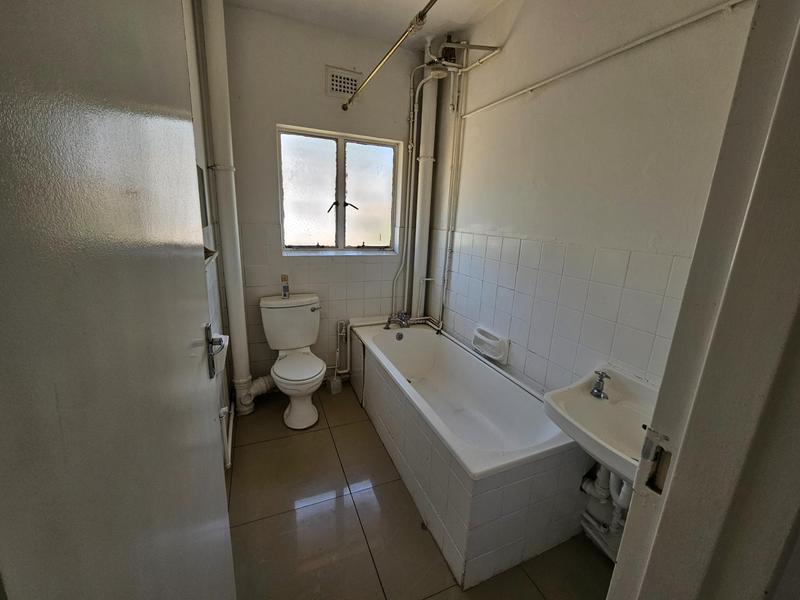 1 Bedroom Property for Sale in Overport KwaZulu-Natal