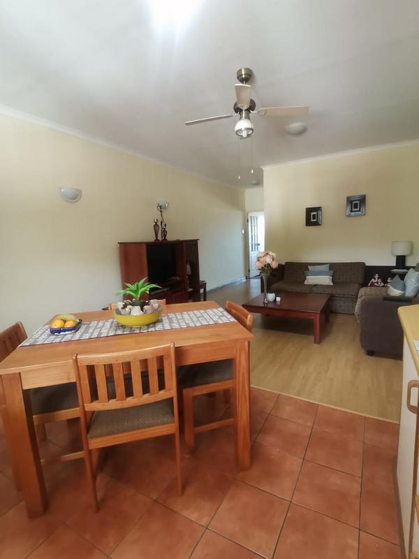 1 Bedroom Property for Sale in Margate Beach KwaZulu-Natal