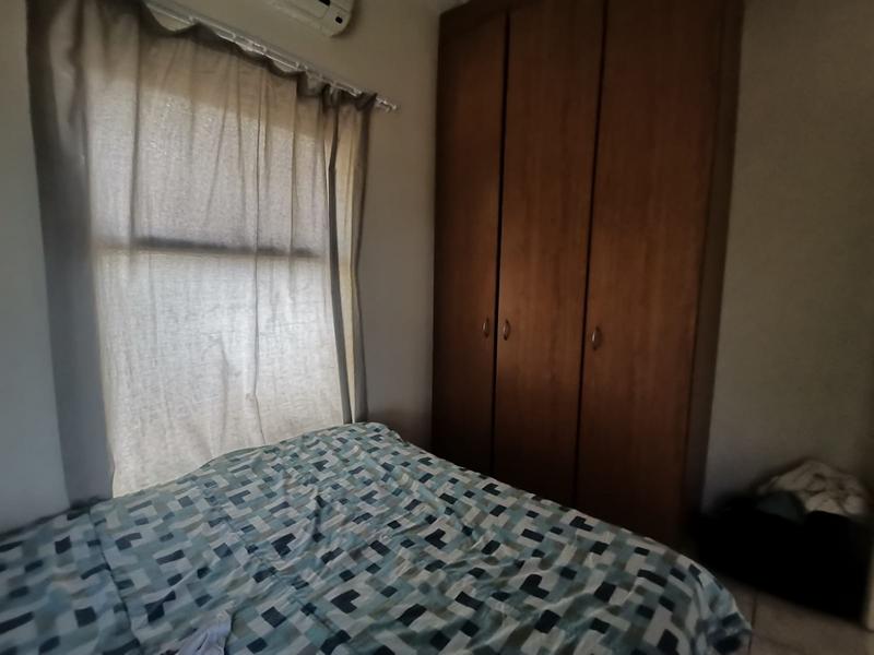 2 Bedroom Property for Sale in Margate KwaZulu-Natal