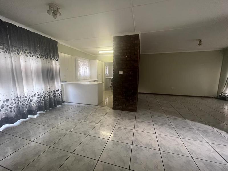 3 Bedroom Property for Sale in Margate KwaZulu-Natal