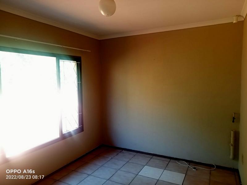 3 Bedroom Property for Sale in Southport KwaZulu-Natal